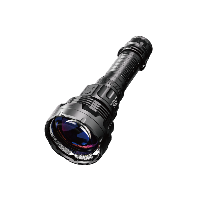 Фонарь NITECORE P40 3550